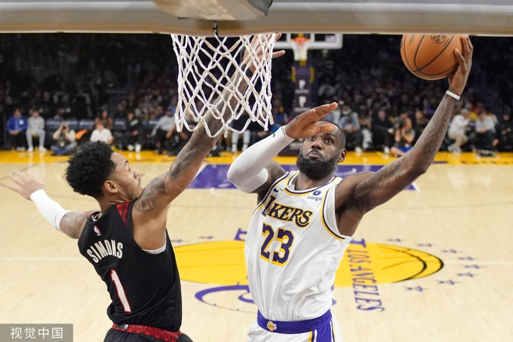 争冠的边缘 争冠的边缘